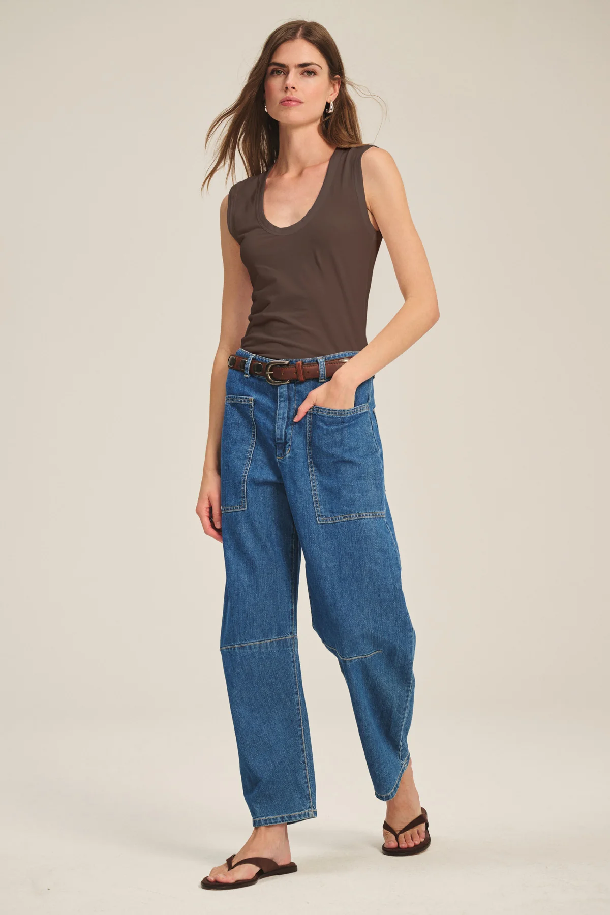 0-estina-tank-top-17.webp ESTINA TANK TOP