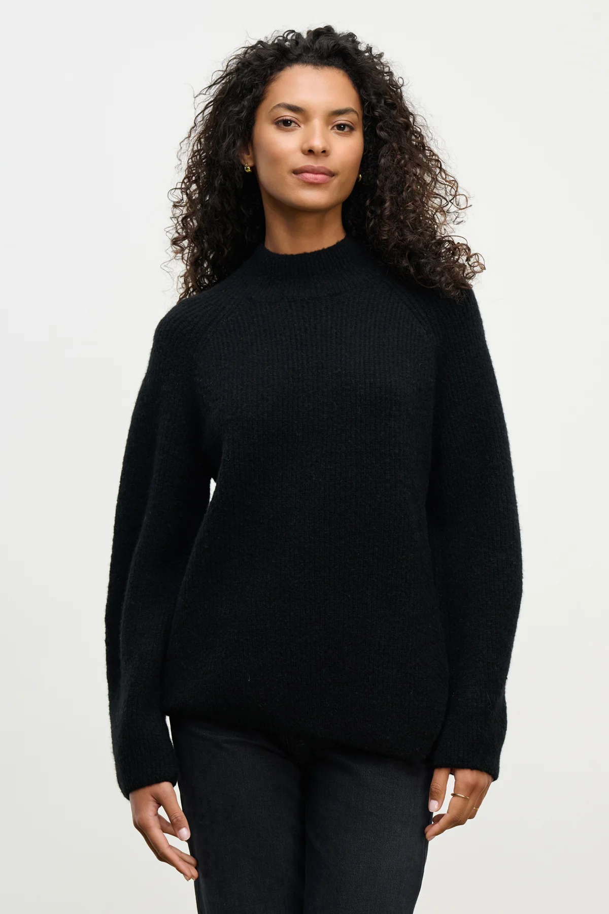 LESA SWEATER
