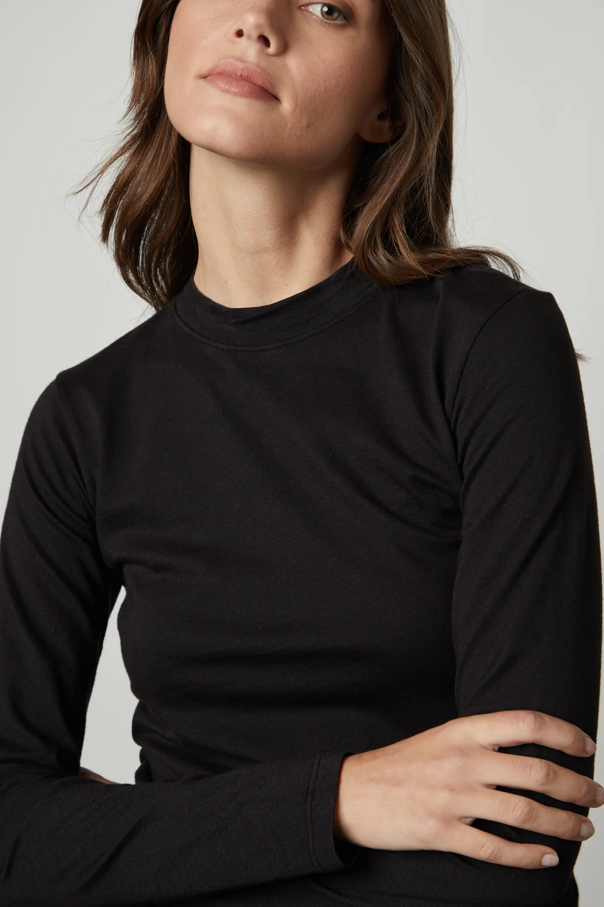 LINNY MOCK NECK TEE
