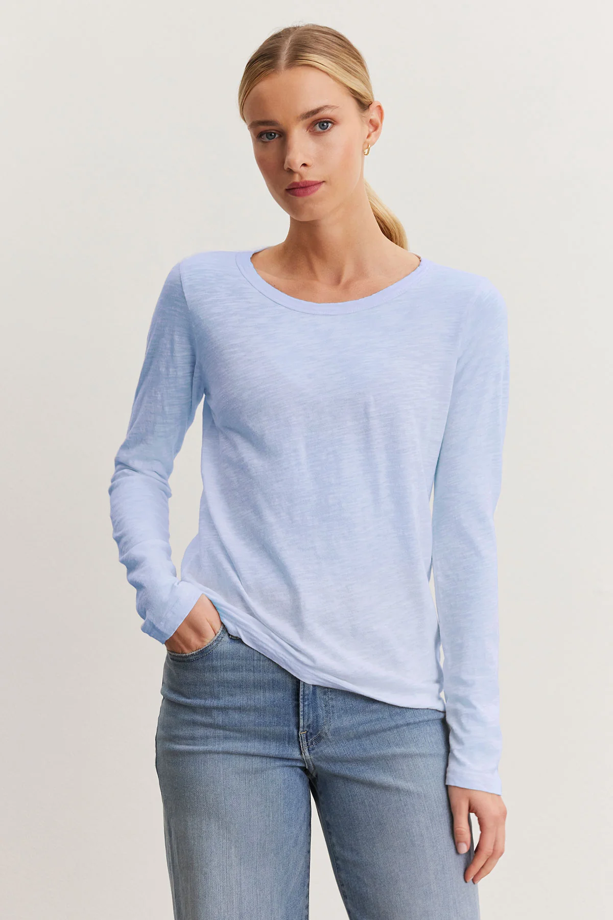 LIZZIE TEE