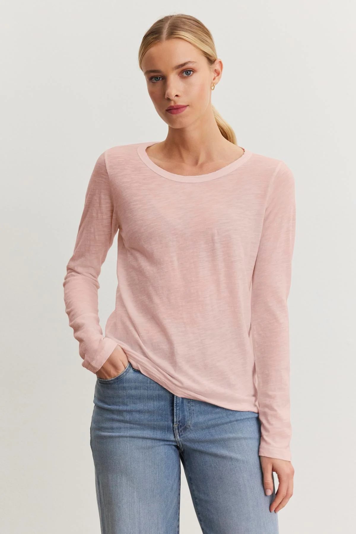 LIZZIE TEE
