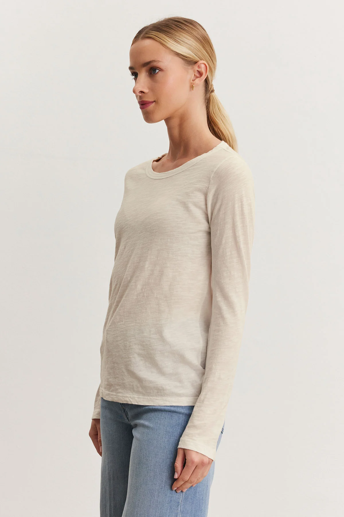 LIZZIE TEE