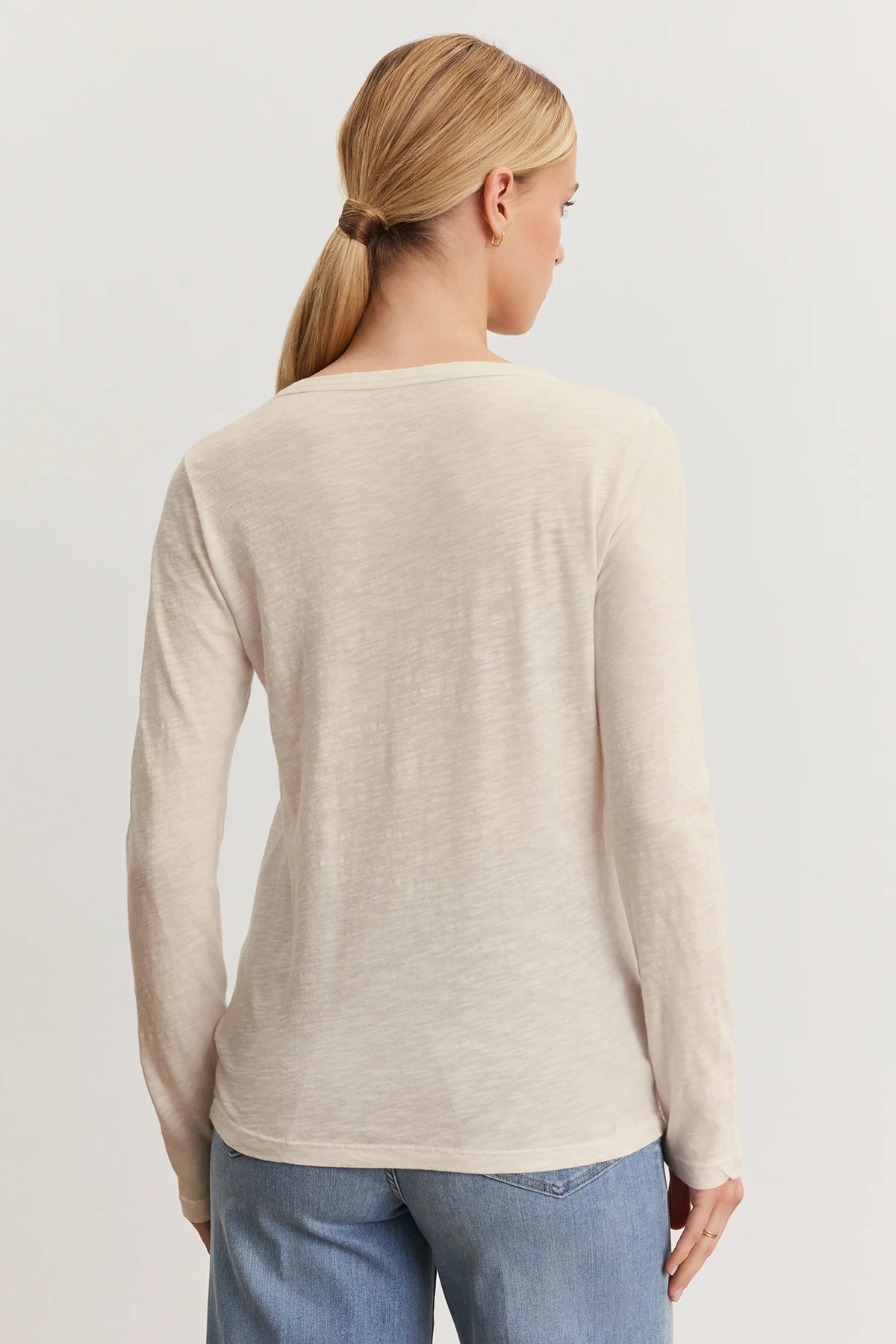 LIZZIE TEE