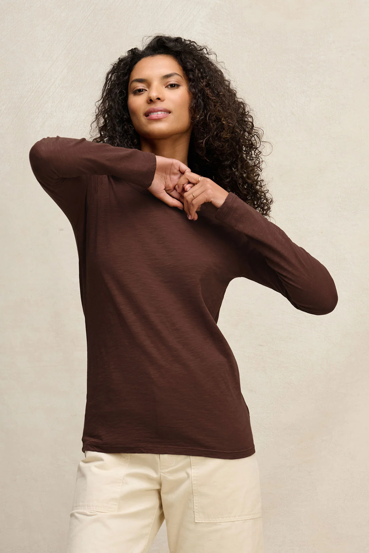 10555-lizzie-tee-2.webp LIZZIE TEE