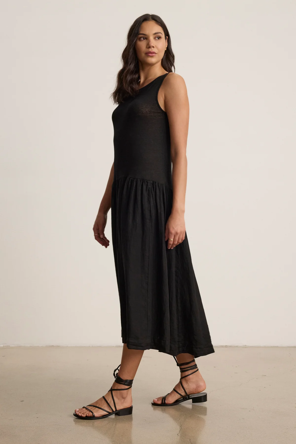 10833-mable-linen-knit-dress-1.webp MABLE LINEN KNIT DRESS