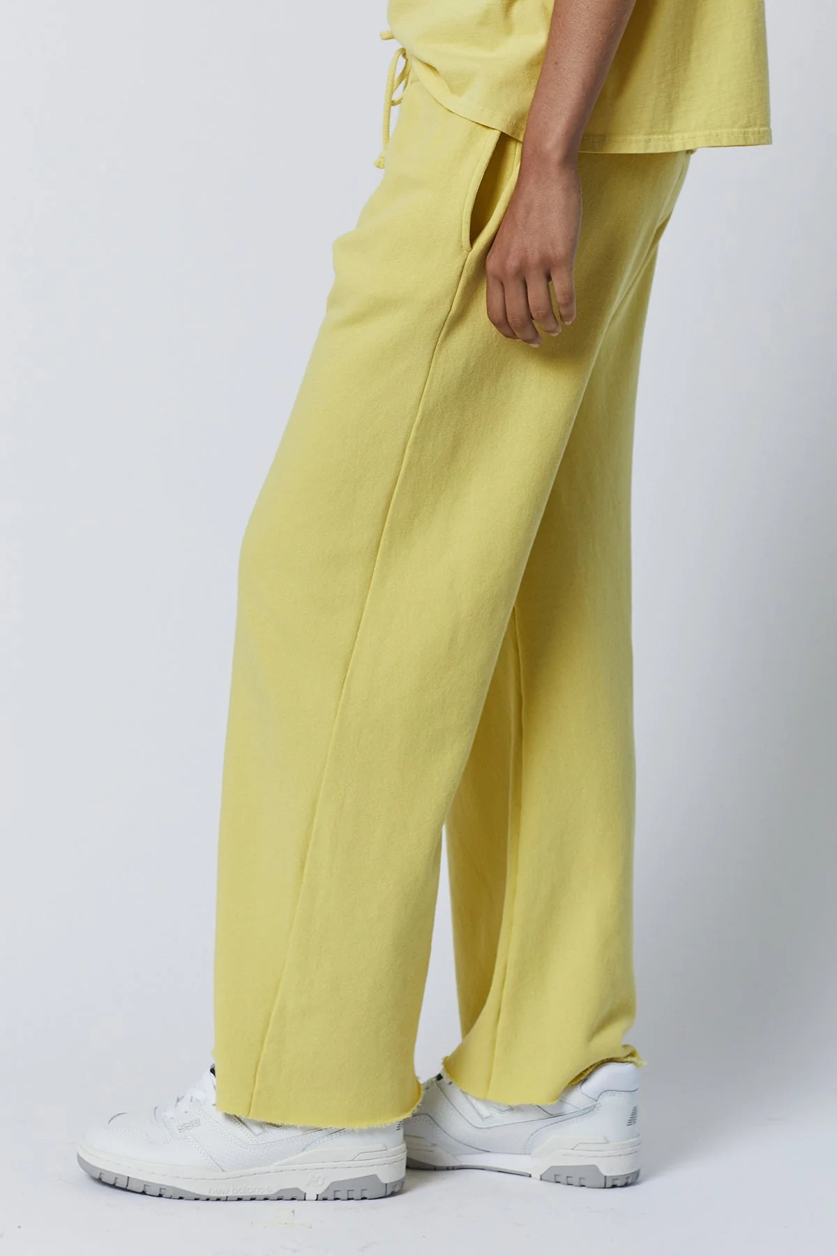 11841-montecito-sweatpant-3.webp MONTECITO SWEATPANT