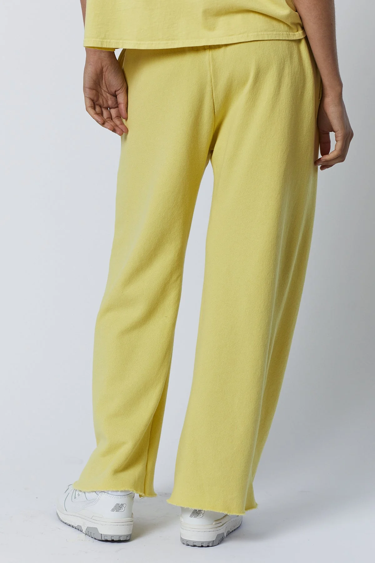 11841-montecito-sweatpant-4.webp MONTECITO SWEATPANT