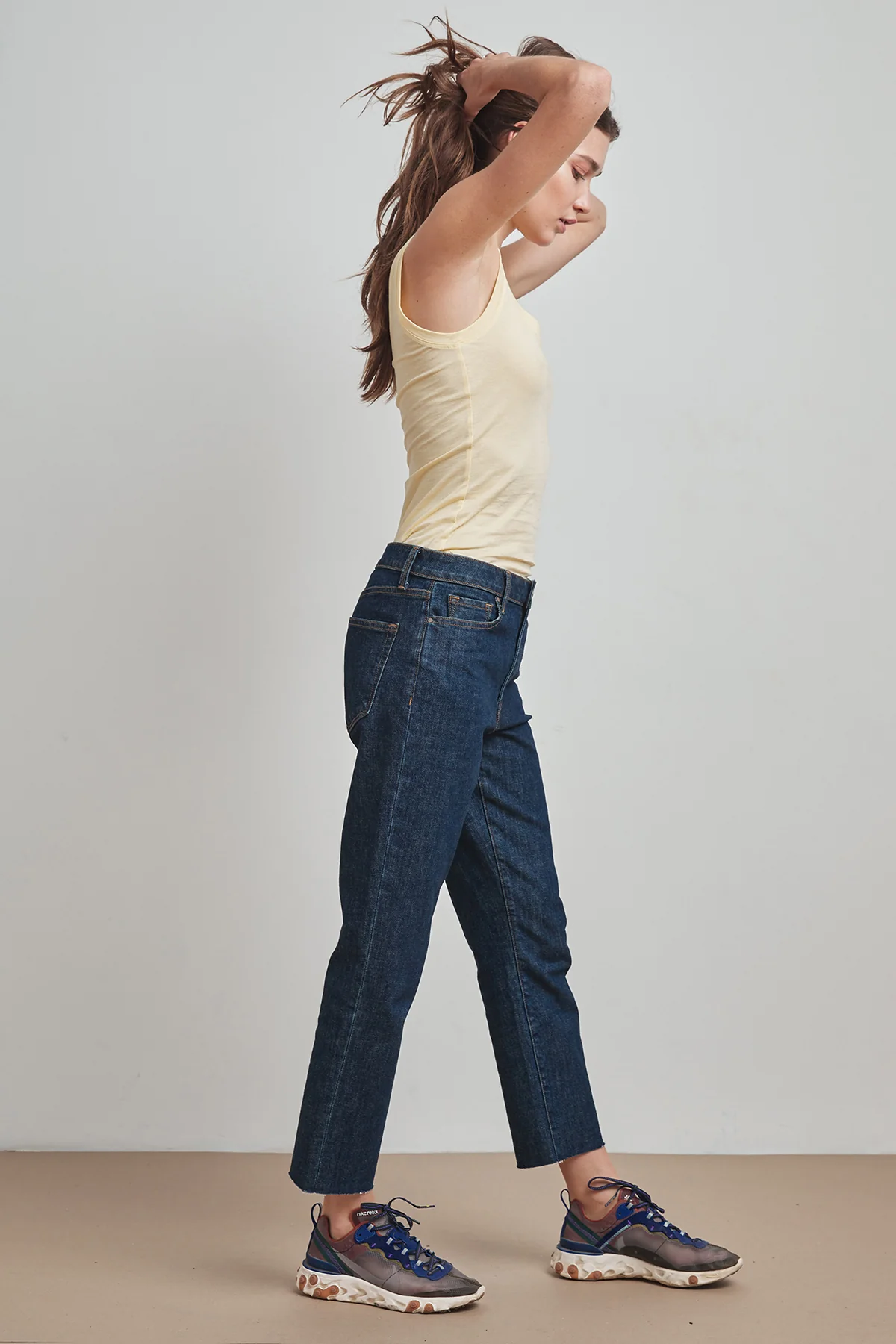 11871-mossy-gauzy-whisper-fitted-tank-3.webp MOSSY GAUZY WHISPER FITTED TANK