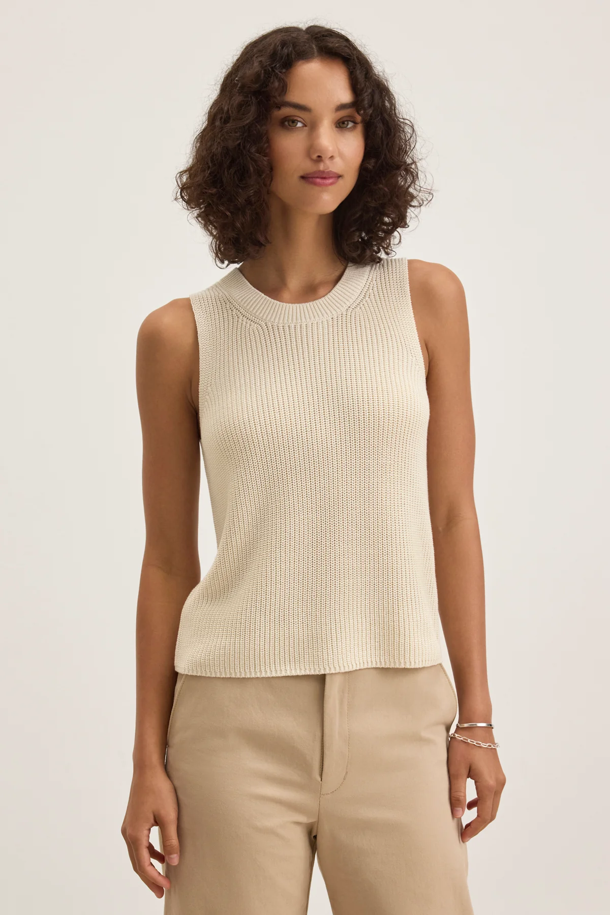 MUNA SWEATER VEST