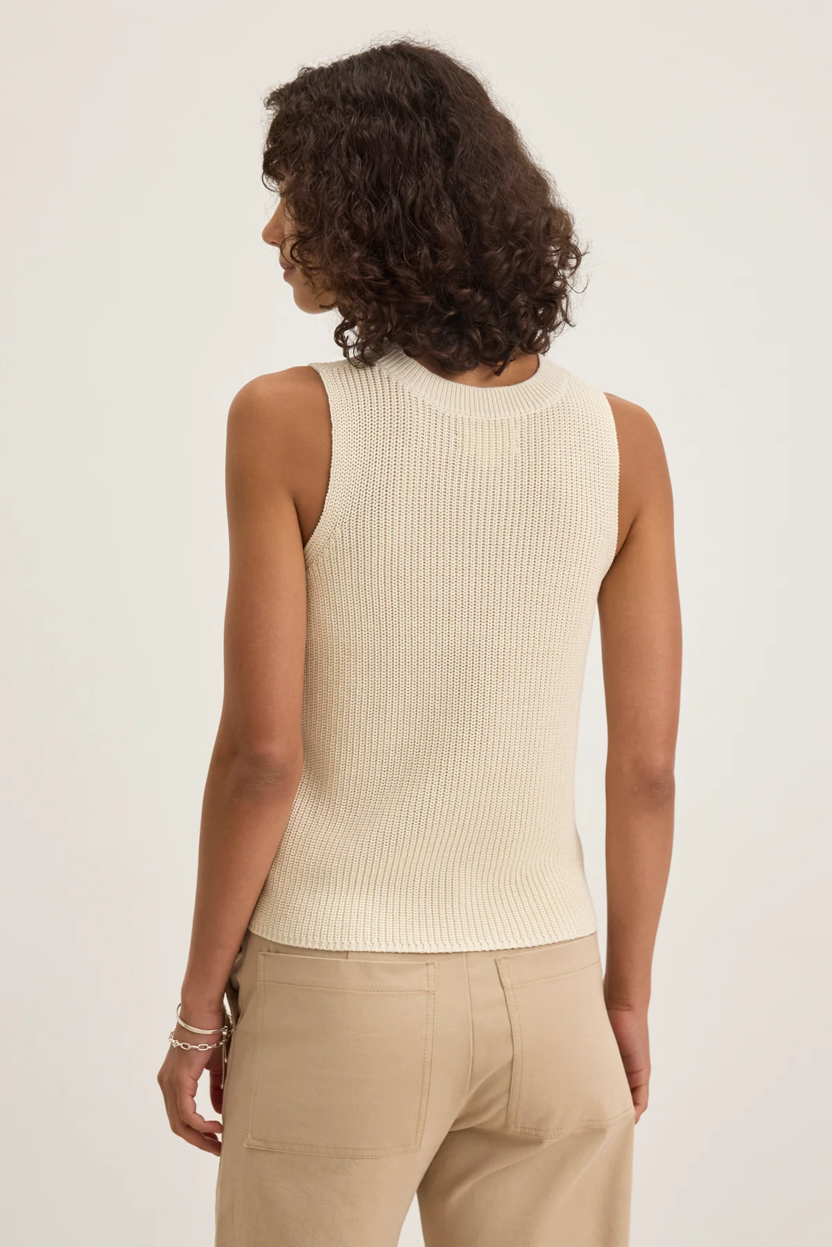 MUNA SWEATER VEST
