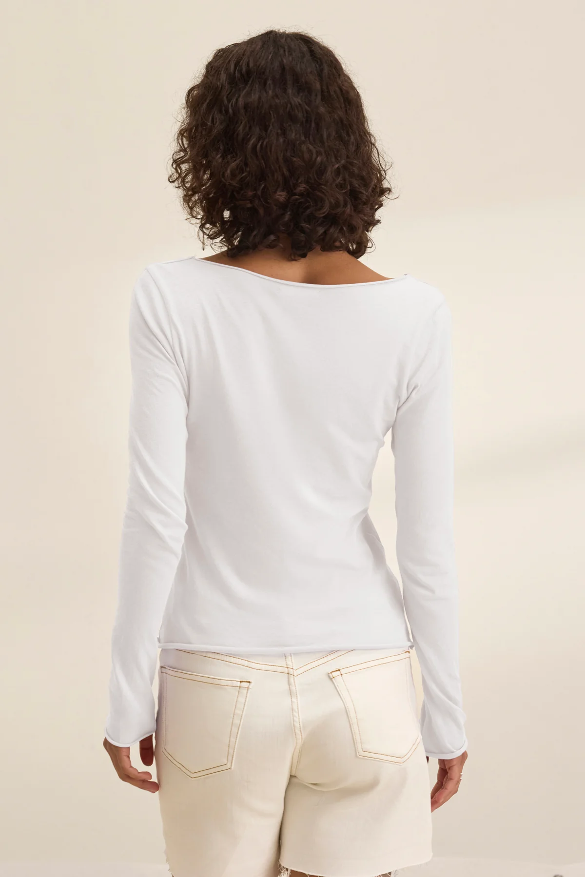 NOURA TEE