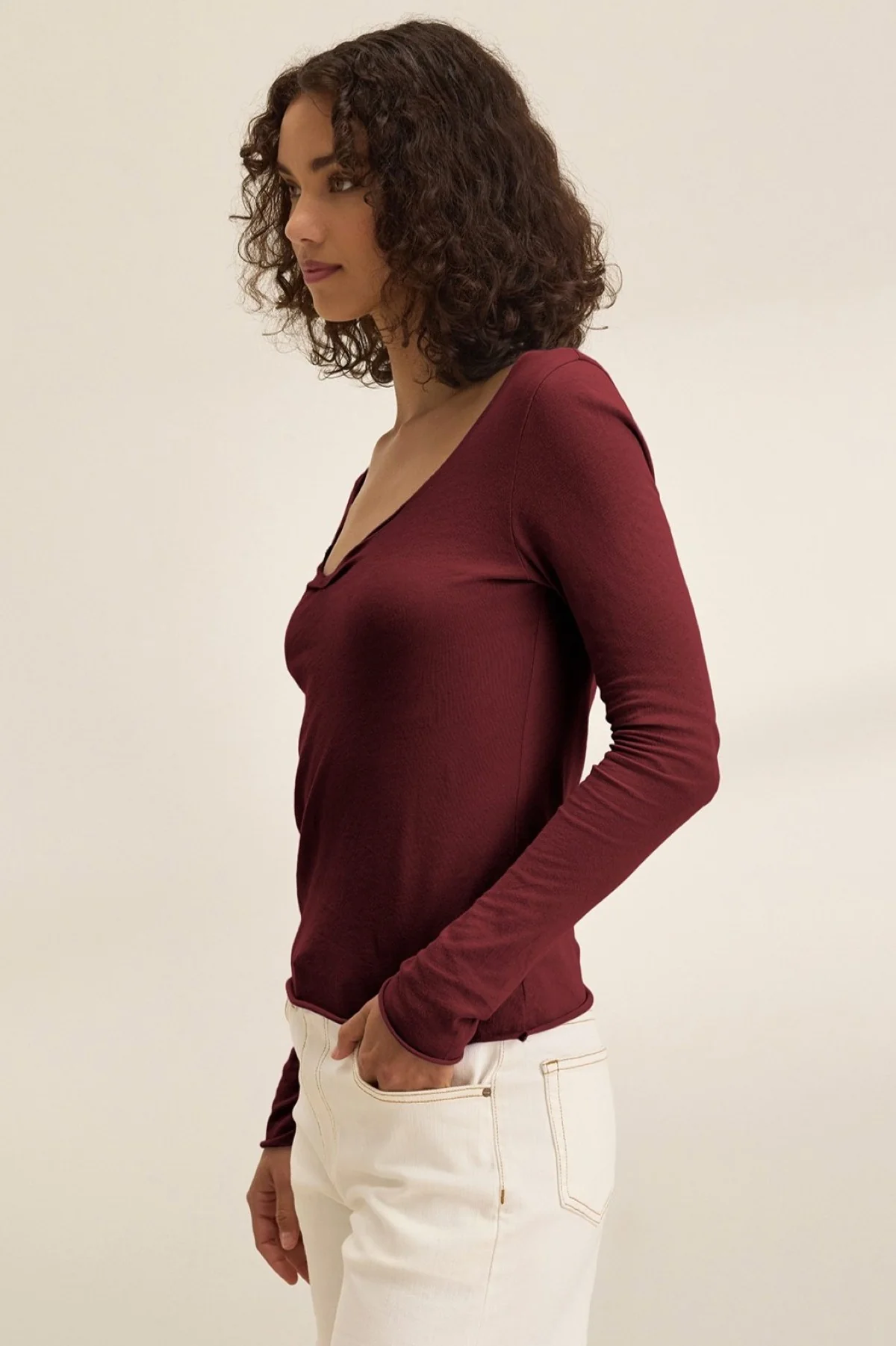 NOURA TEE