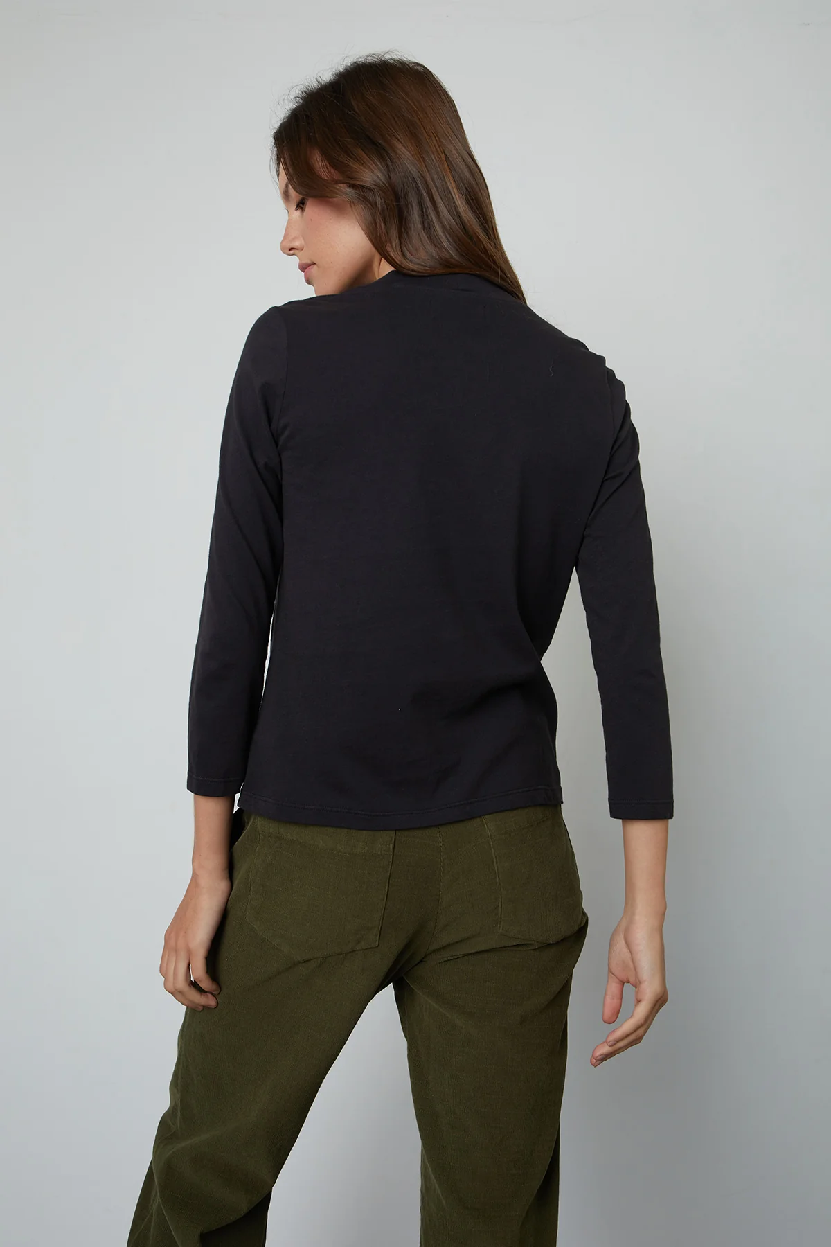 QUINNY 3/4 SLEEVE MOCK NECK TEE