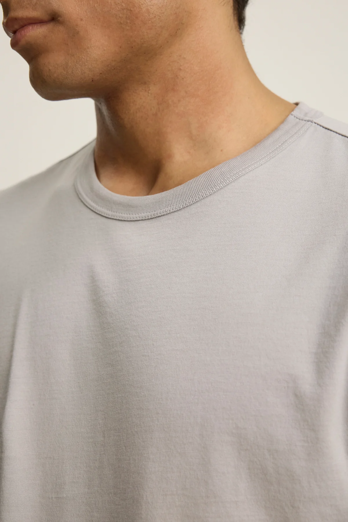 ROWLAND TEE