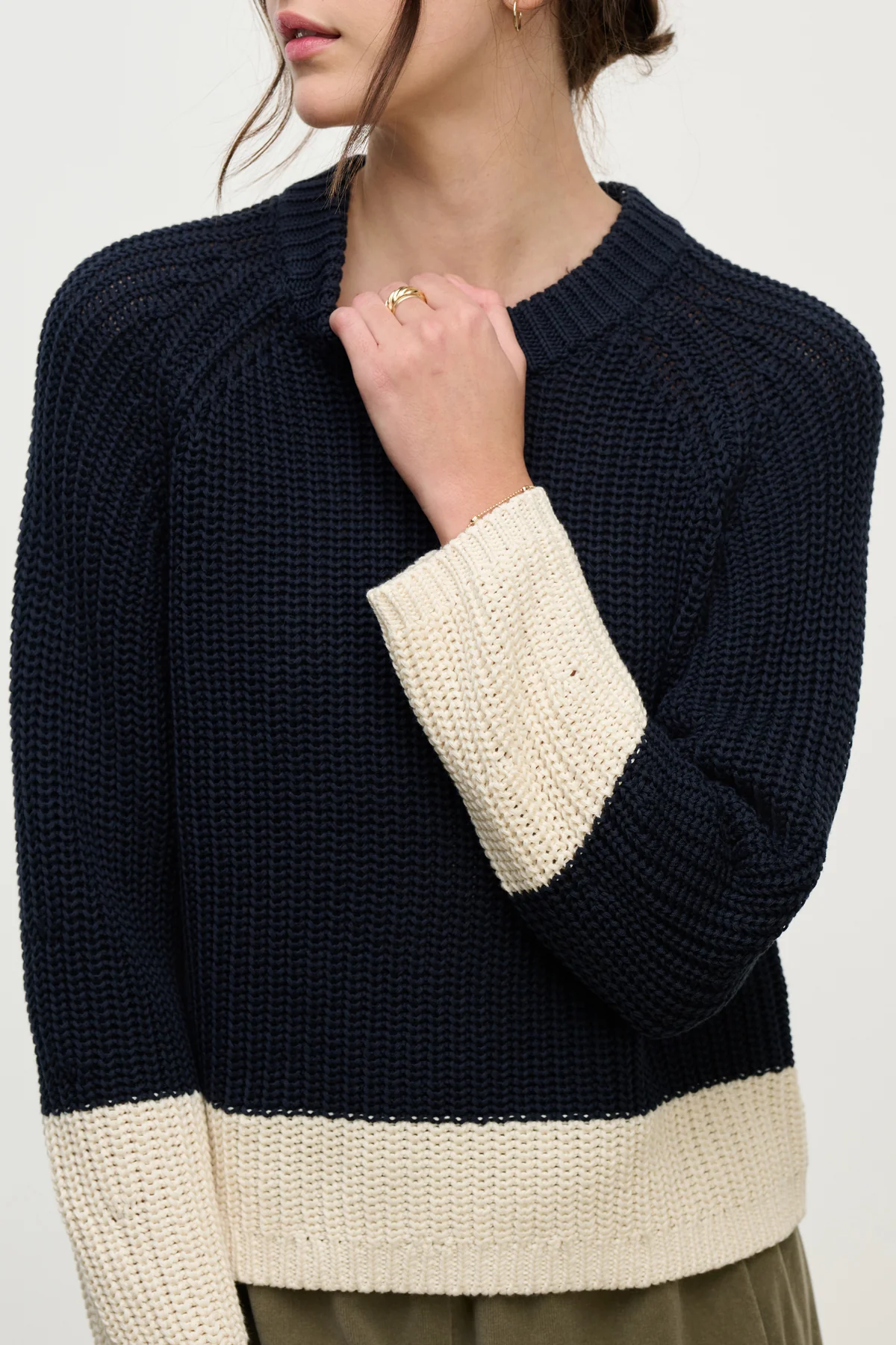 SHAY SWEATER