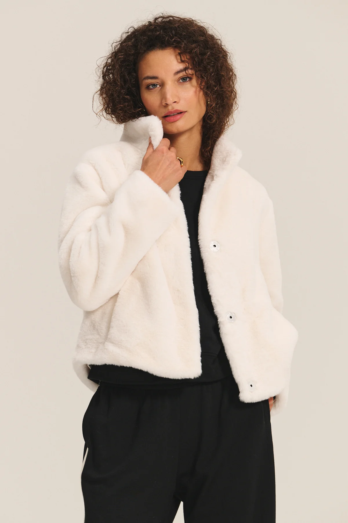 SHEENA LUXE FAUX FUR JACKET