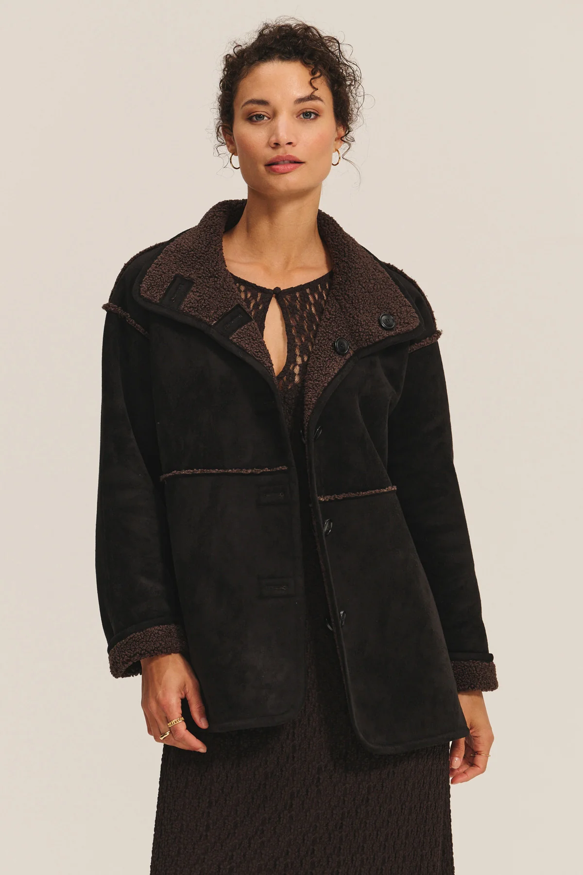 SHONA SHERPA REVERSIBLE JACKET