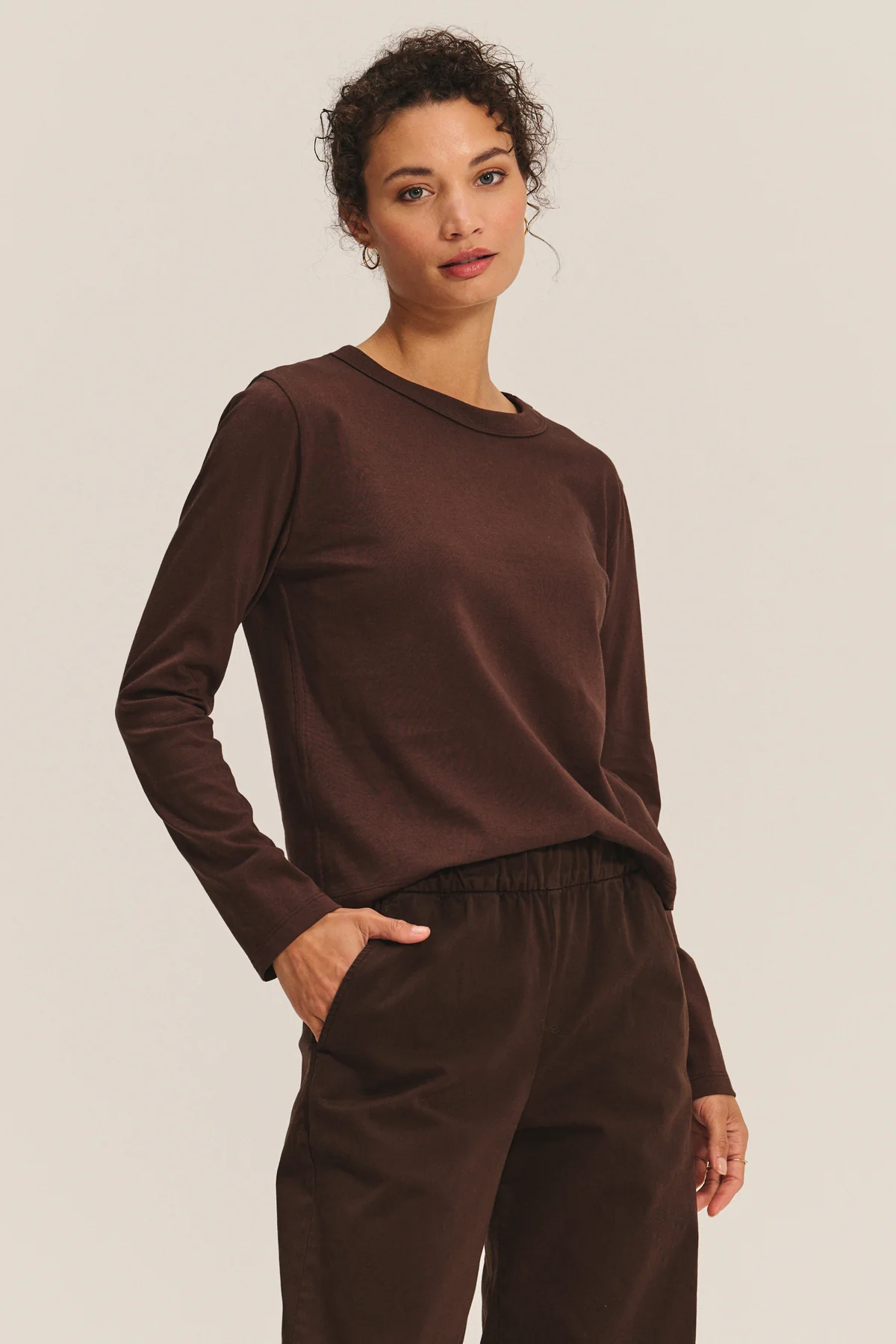 SUSANNA TEE
