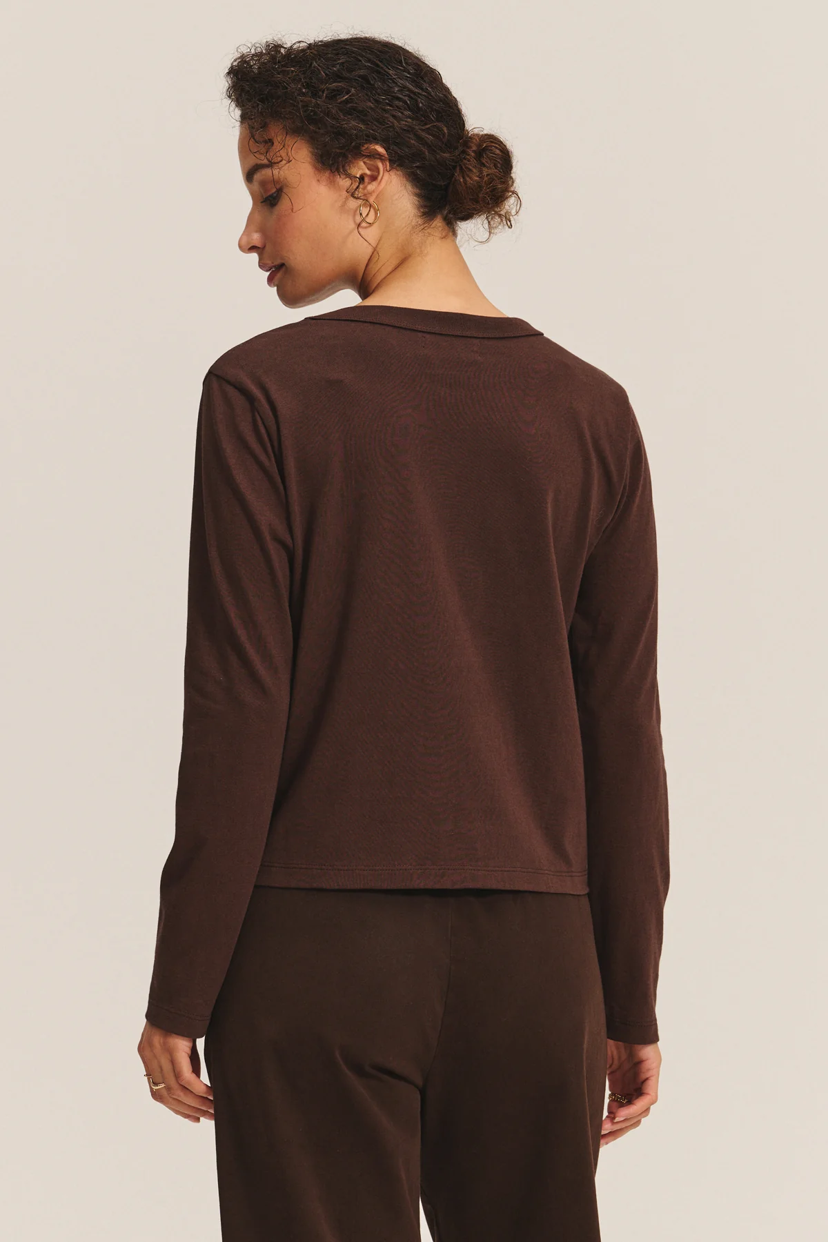SUSANNA TEE