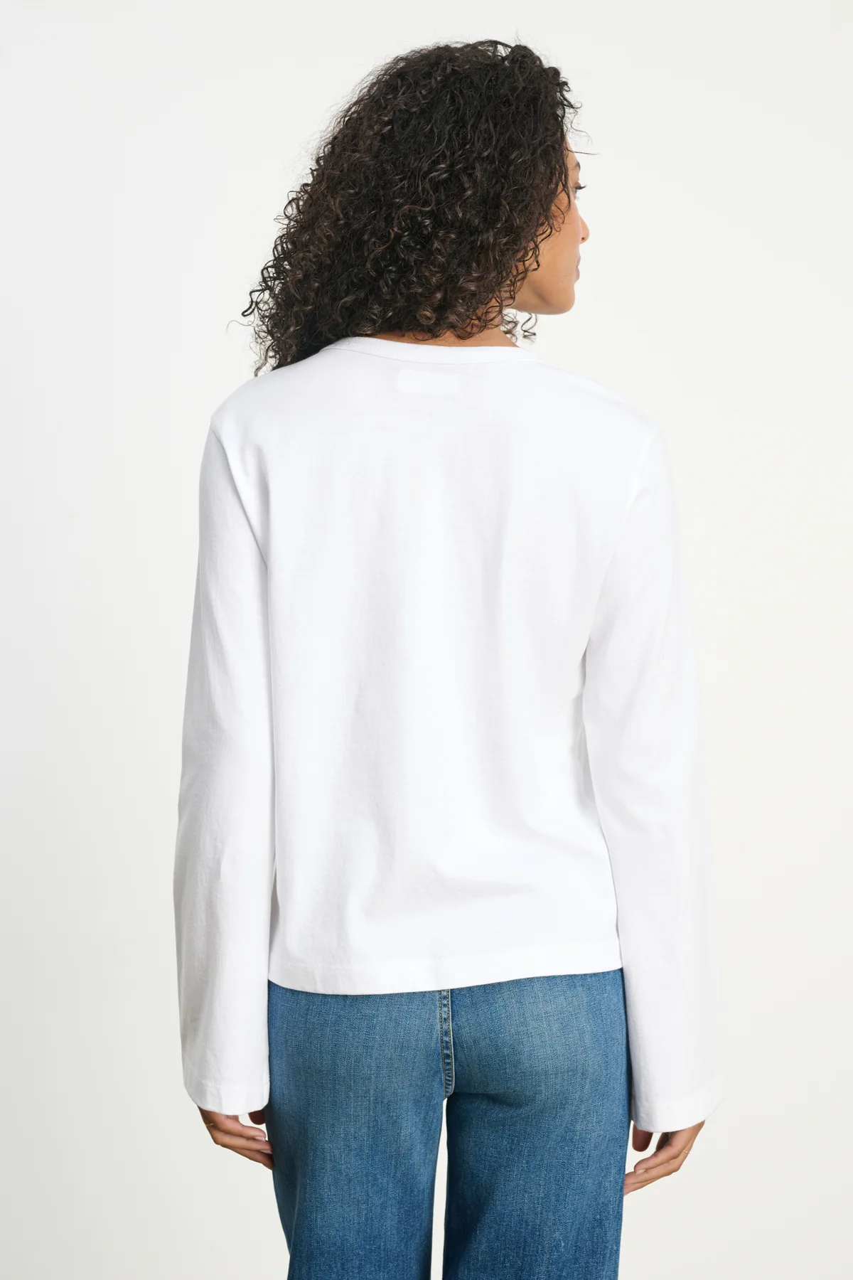 VEE TEE