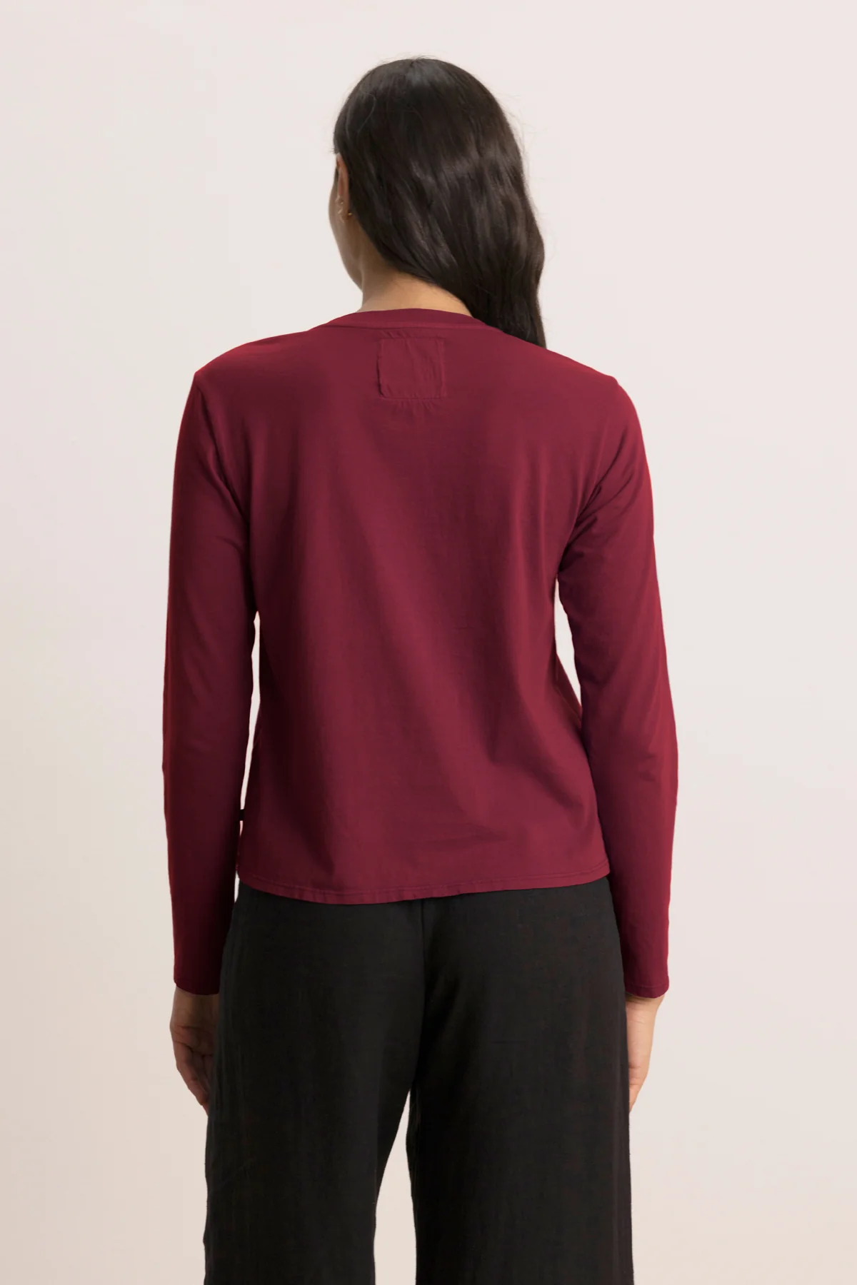 14998-vicente-tee-12.webp VICENTE TEE