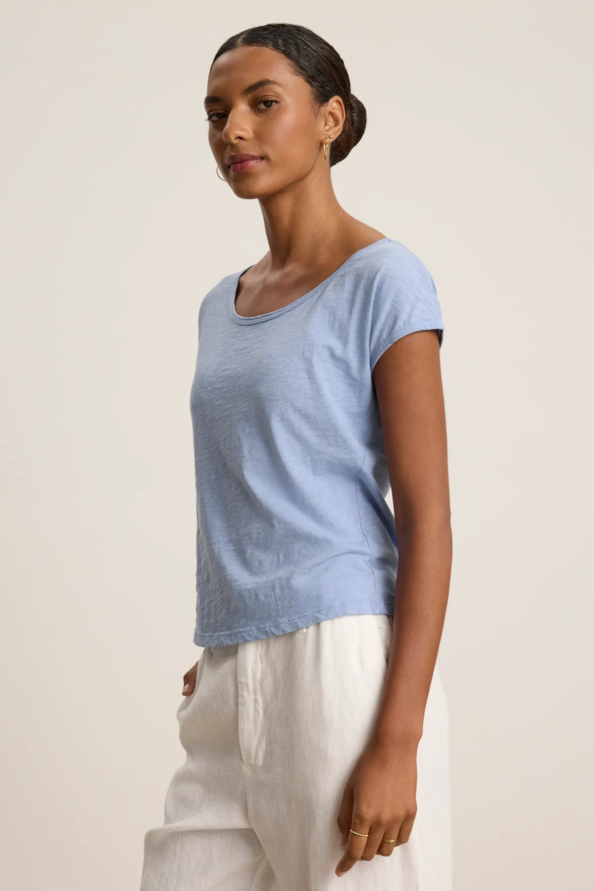 VIVIENNE TEE