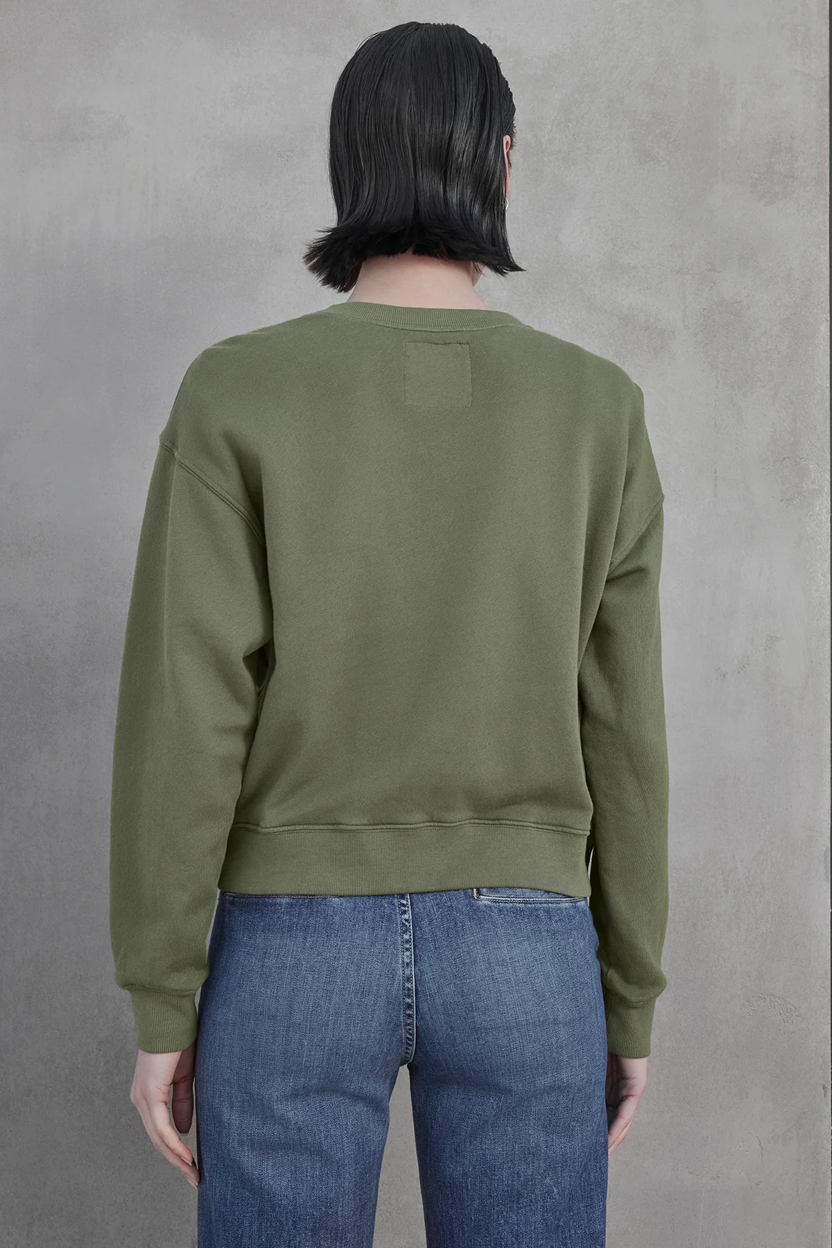 YNEZ SWEATSHIRT