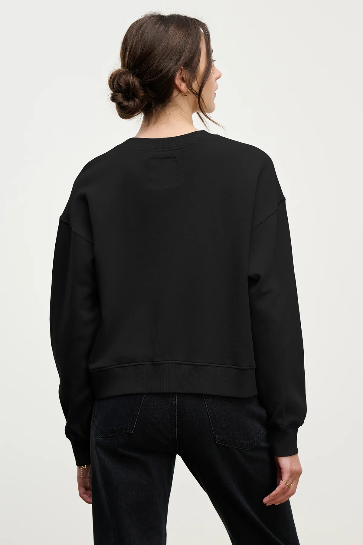 YNEZ SWEATSHIRT