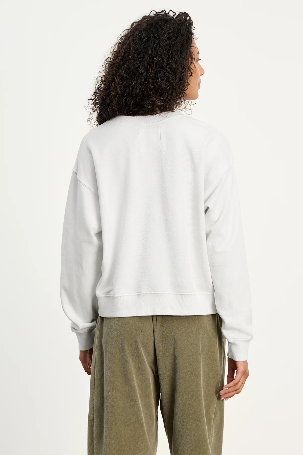YNEZ SWEATSHIRT