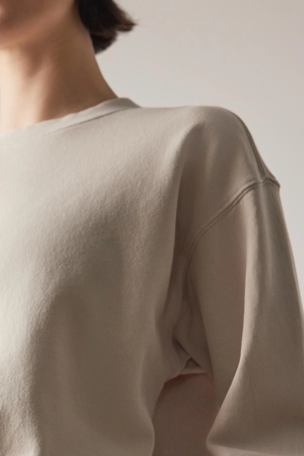 YNEZ SWEATSHIRT