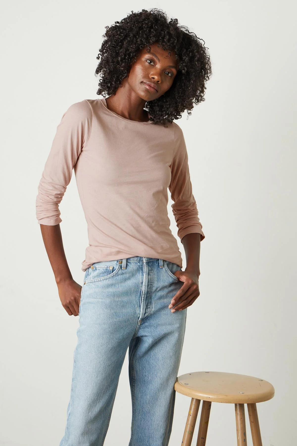 ZOFINA GAUZY WHISPER FITTED CREW NECK TEE