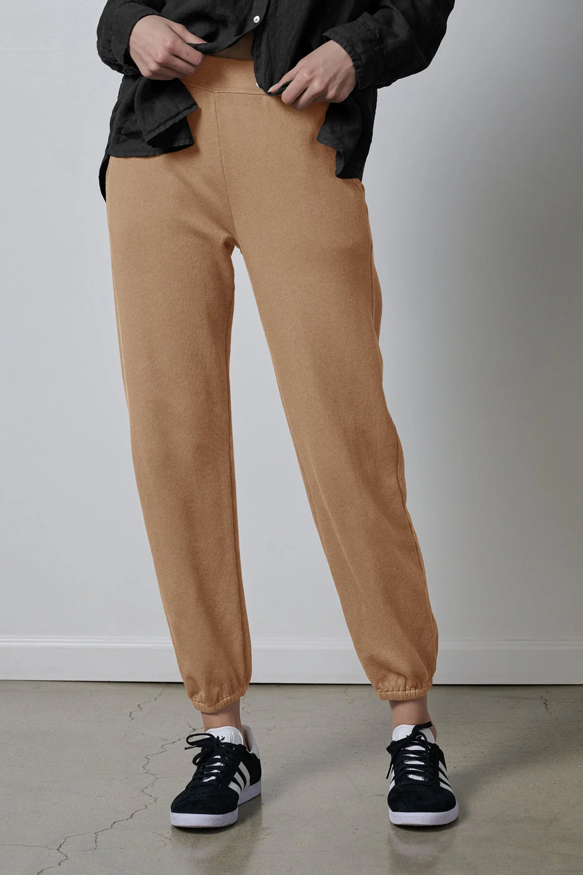 15618-zuma-sweatpant-4.webp ZUMA SWEATPANT
