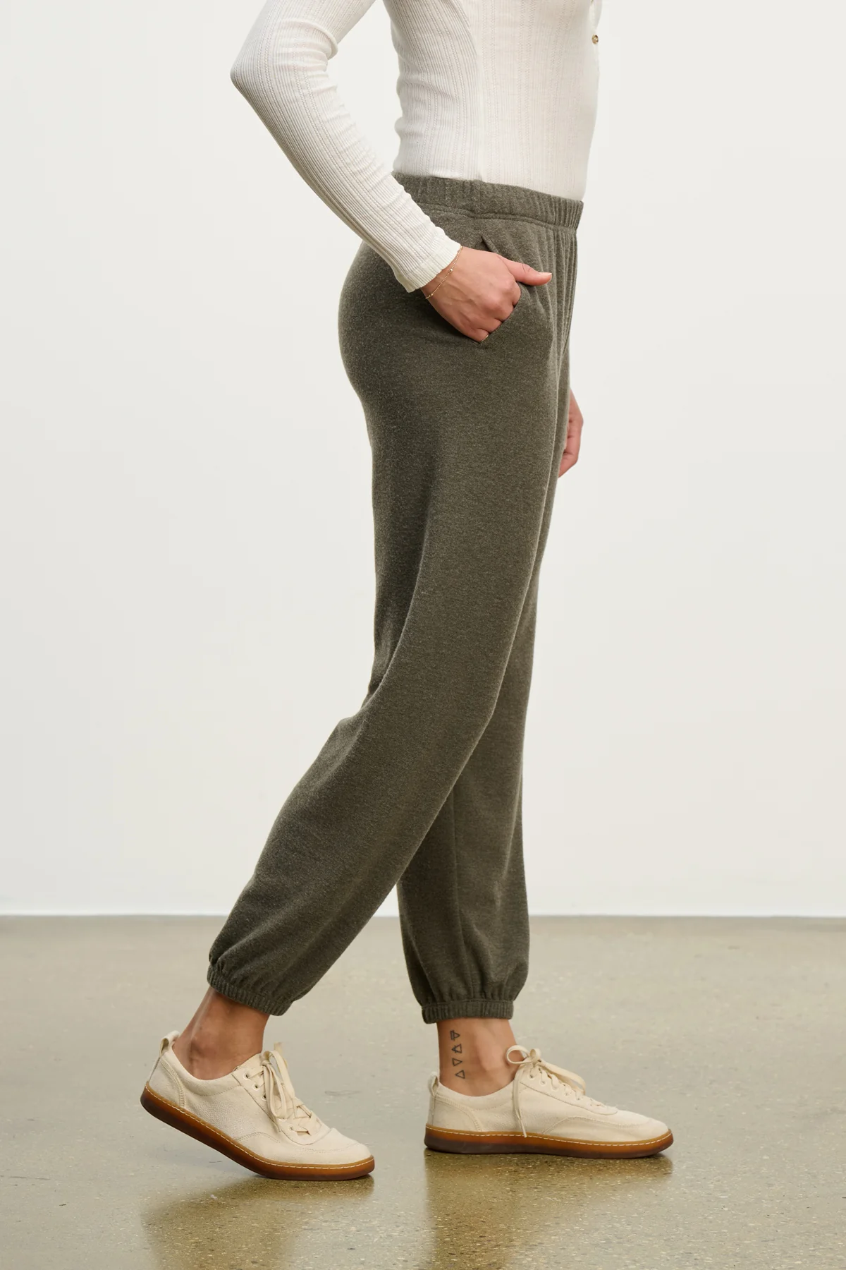 LEXIE SWEATPANT