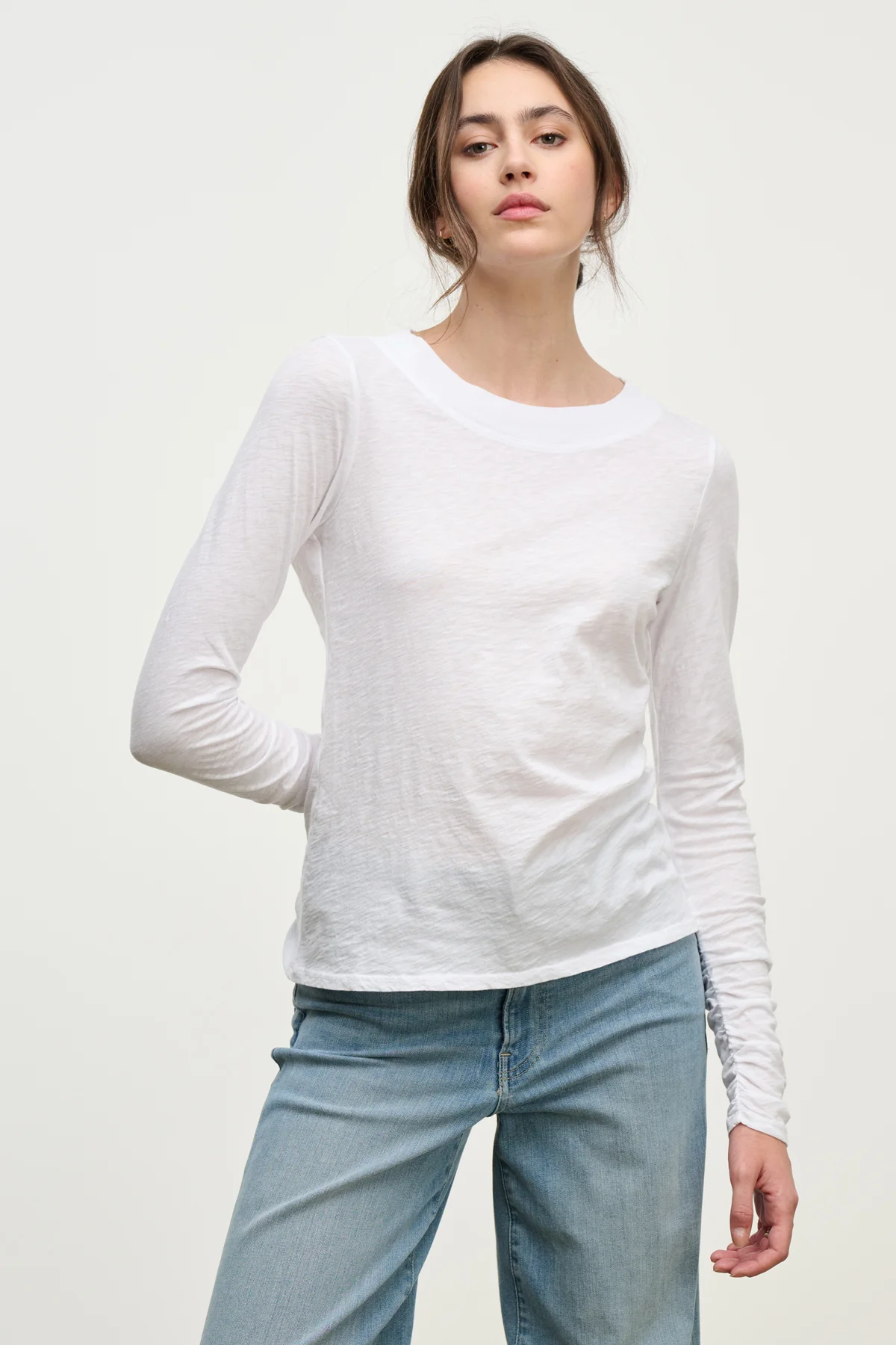 PRIYA TEE