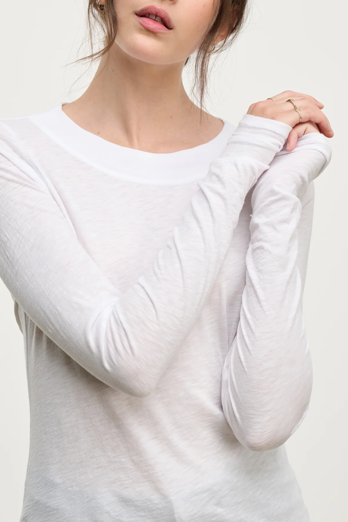 PRIYA TEE