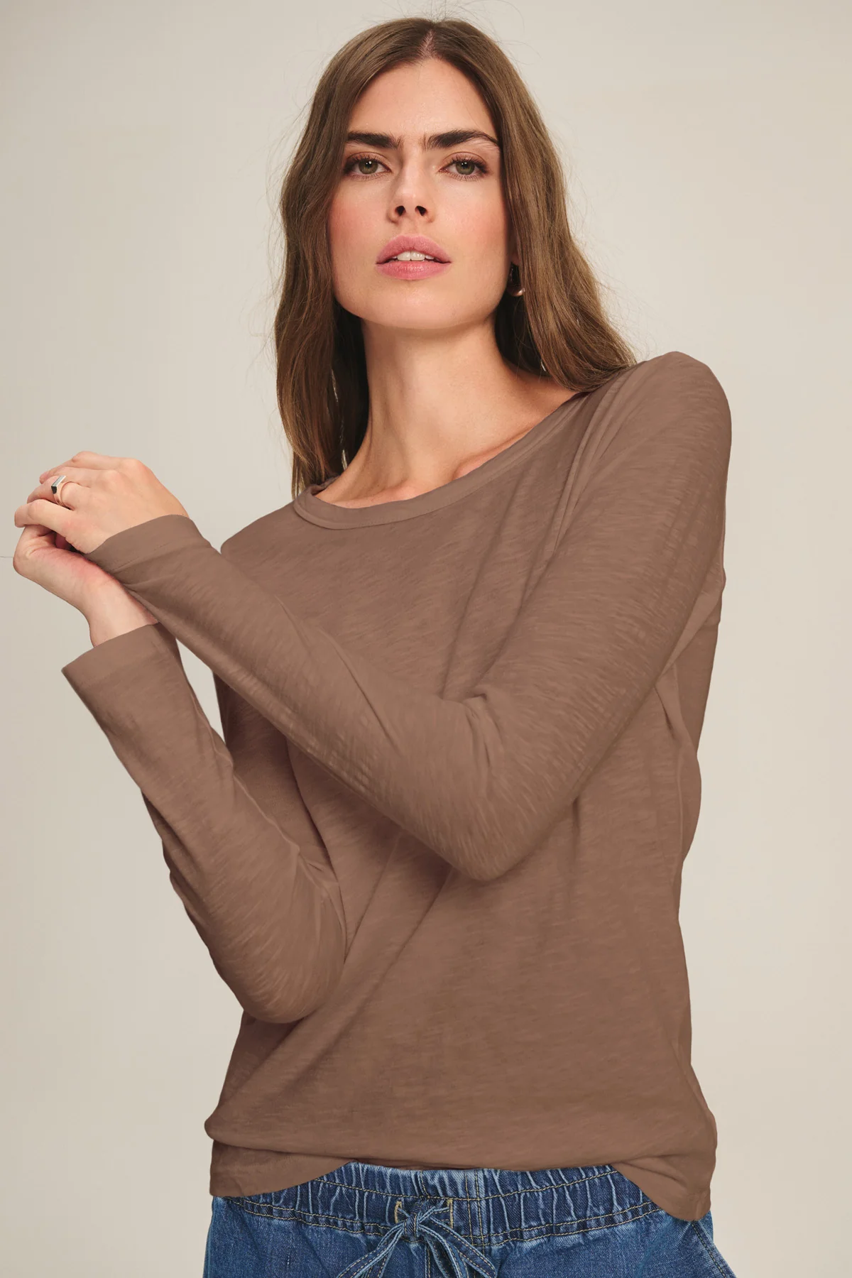 LIZZIE TEE