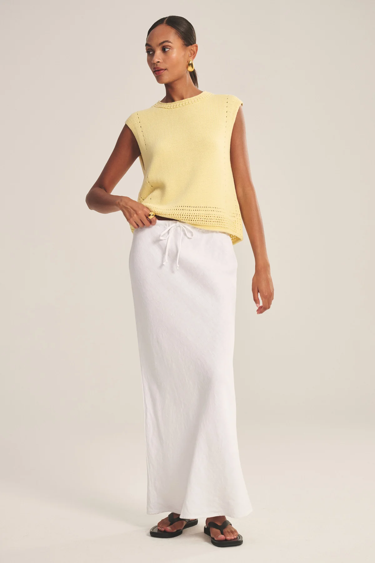 2774-beka-heavy-linen-skirt-1.webp BEKA HEAVY LINEN SKIRT