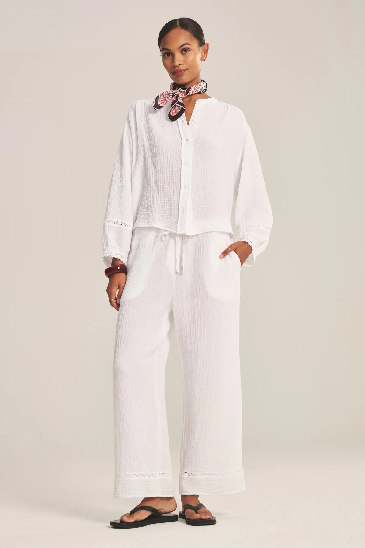 CALIA PANT