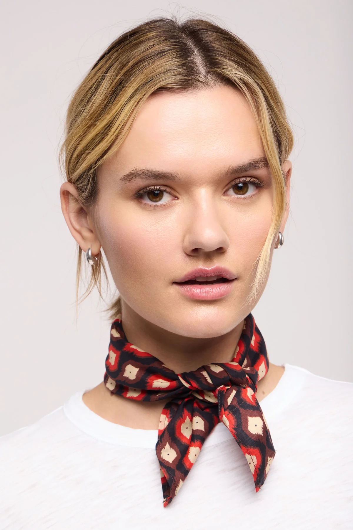 JEWEL SCARF