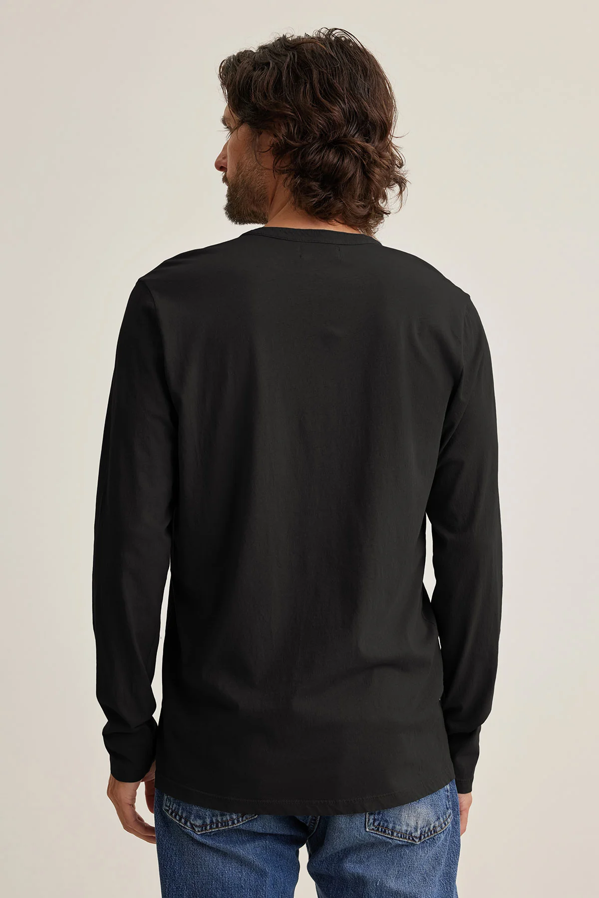 ALVARO HENLEY