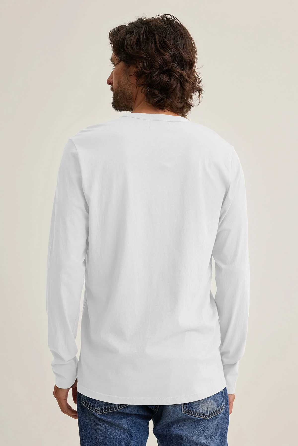 ALVARO HENLEY