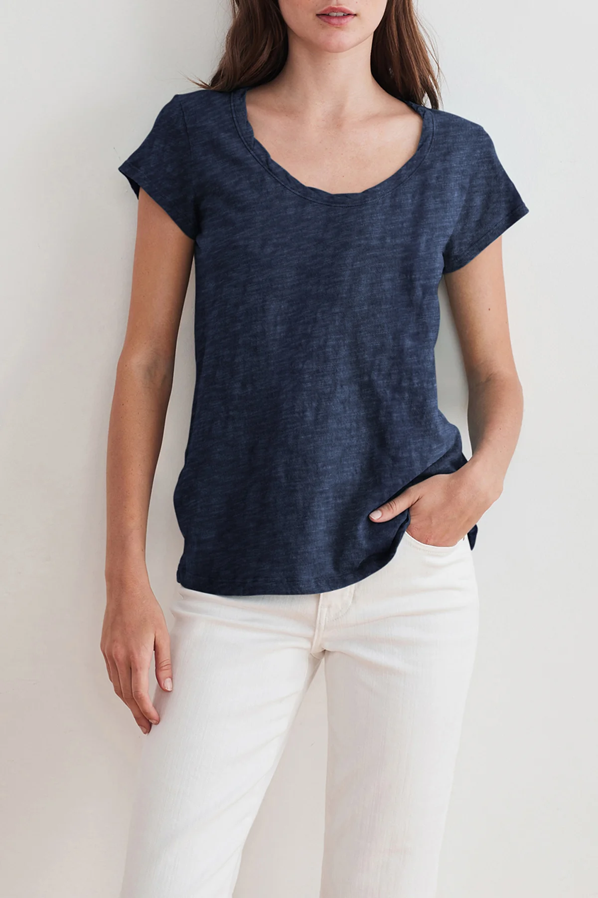 KIRA TEE