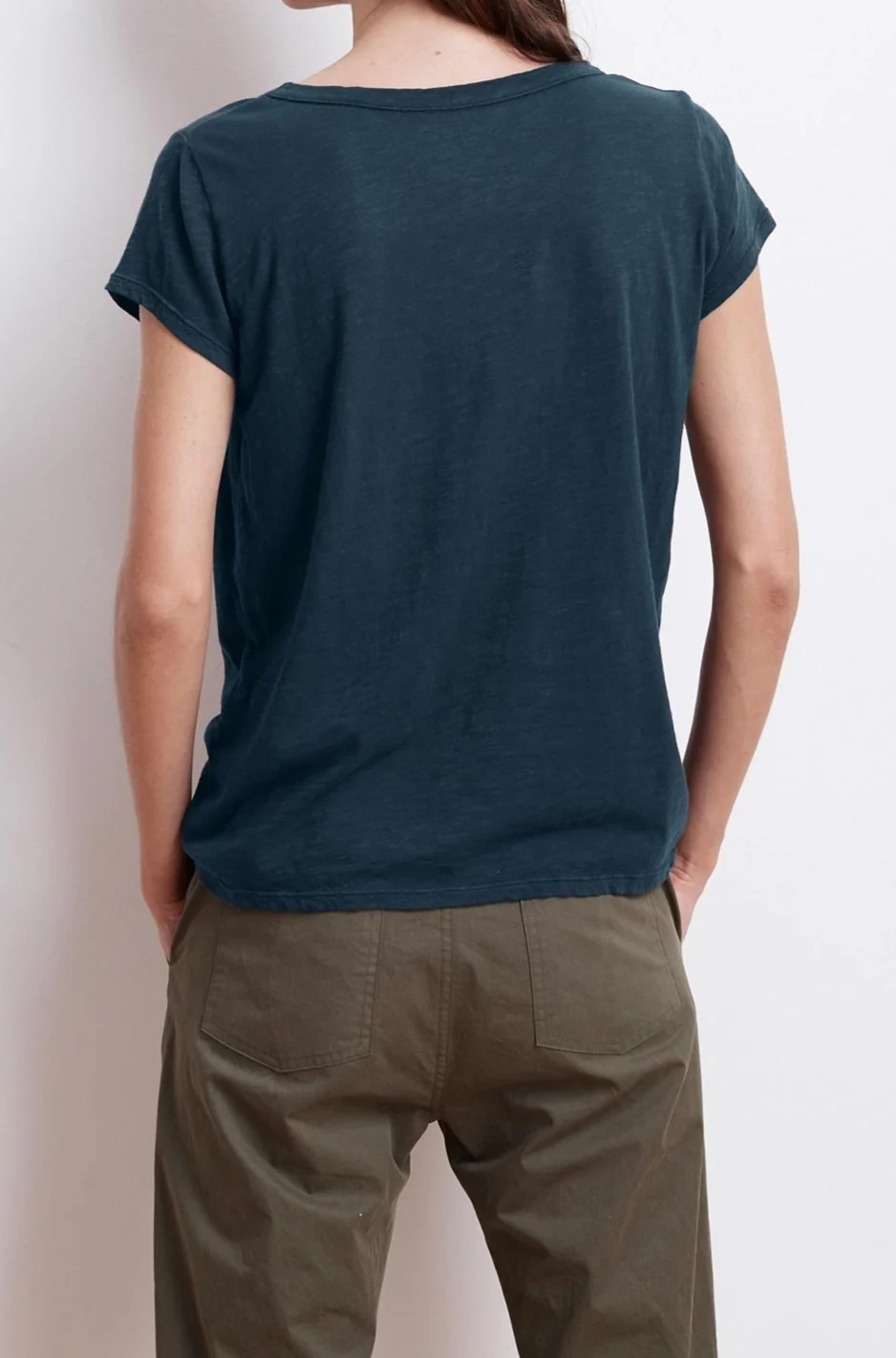 KIRA TEE