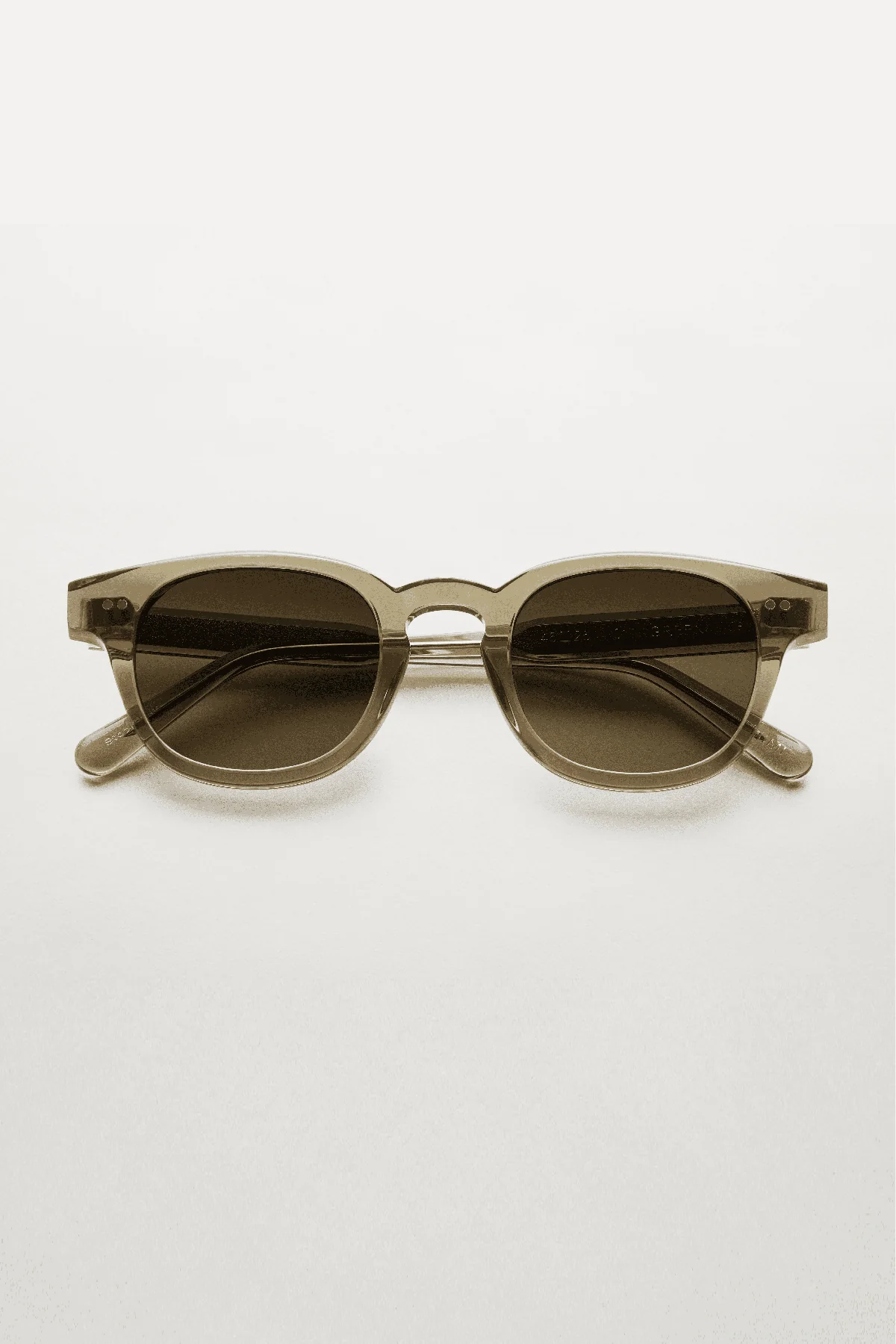 01 SUNGLASSES BY CHIMI
