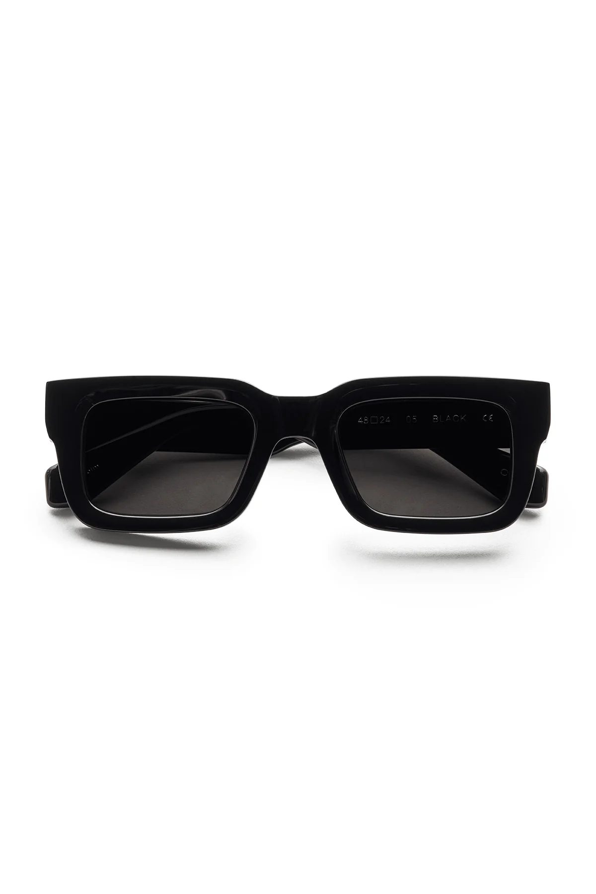 4092-05-sunglasses-by-chimi-1.webp 05 SUNGLASSES BY CHIMI