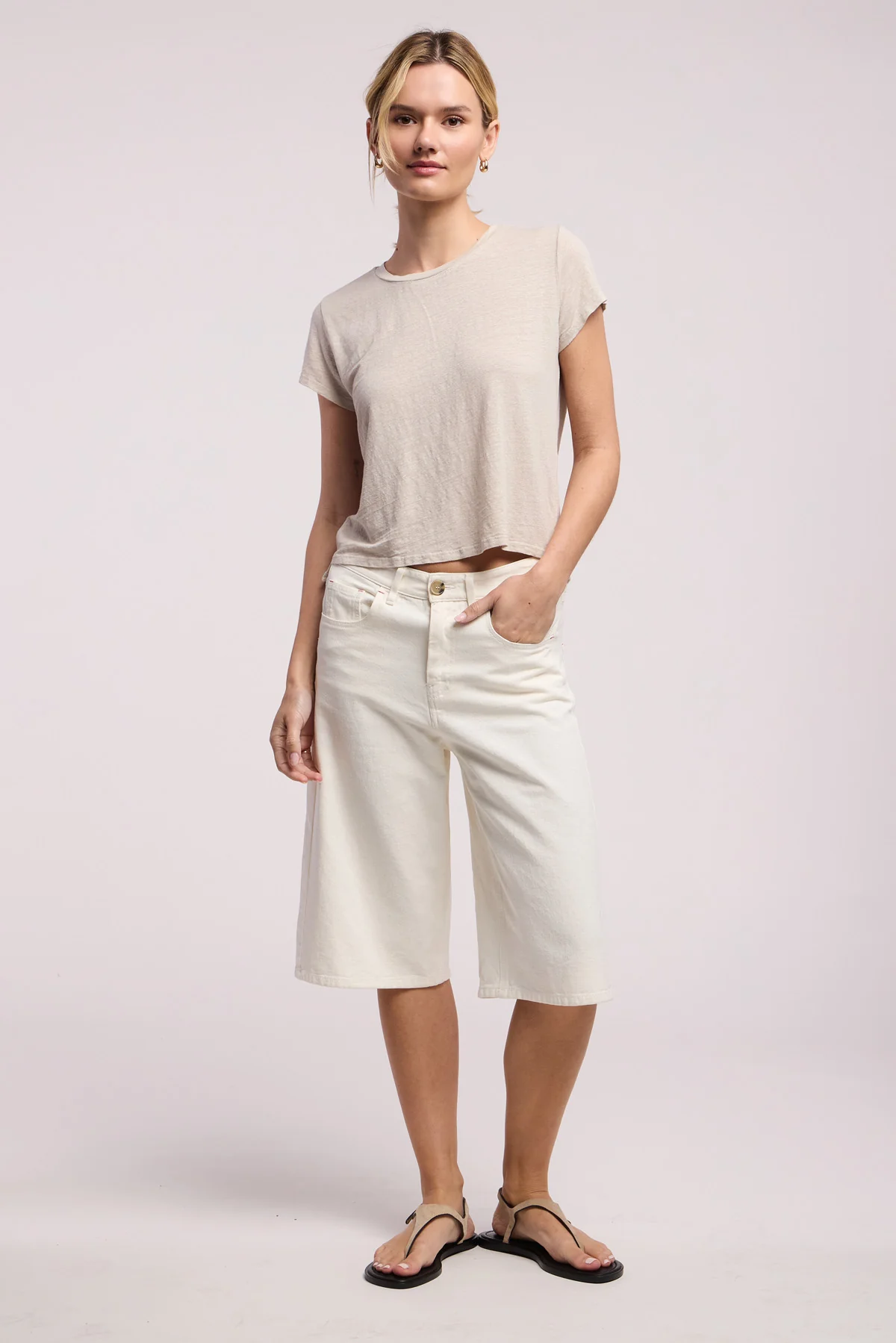 CASEY TEE