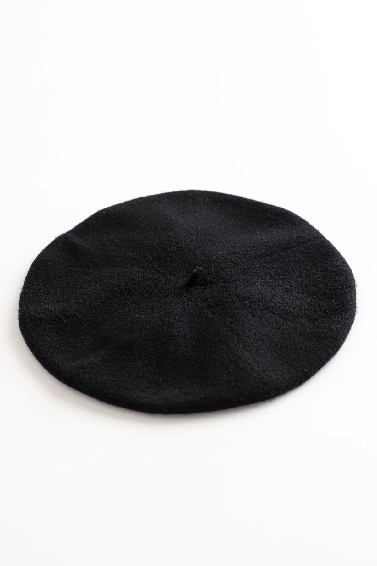 4174-gigi-beret-by-hansel-from-basel-4.webp GIGI BERET BY HANSEL FROM BASEL