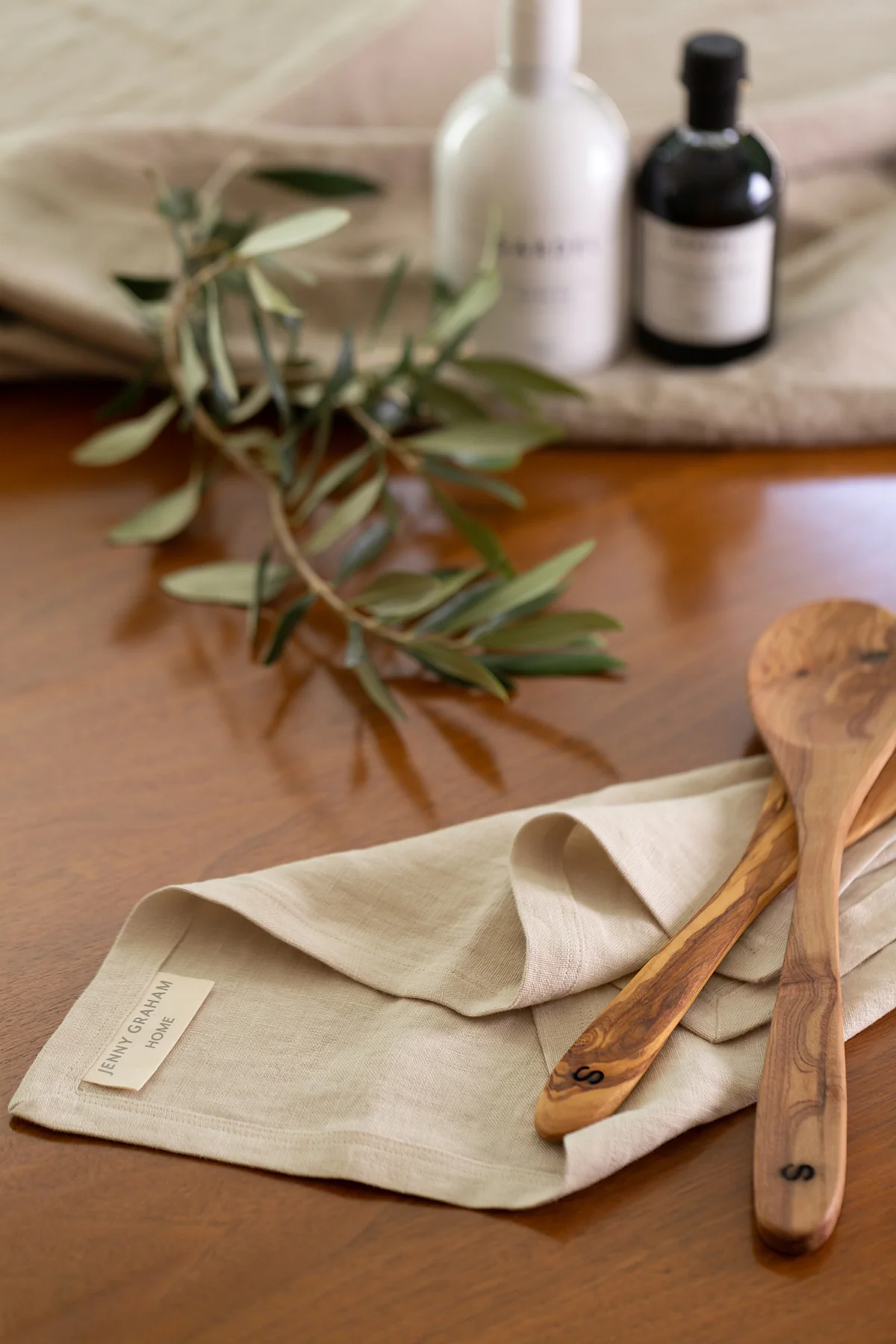 4185-linen-napkin-2.webp LINEN NAPKIN
