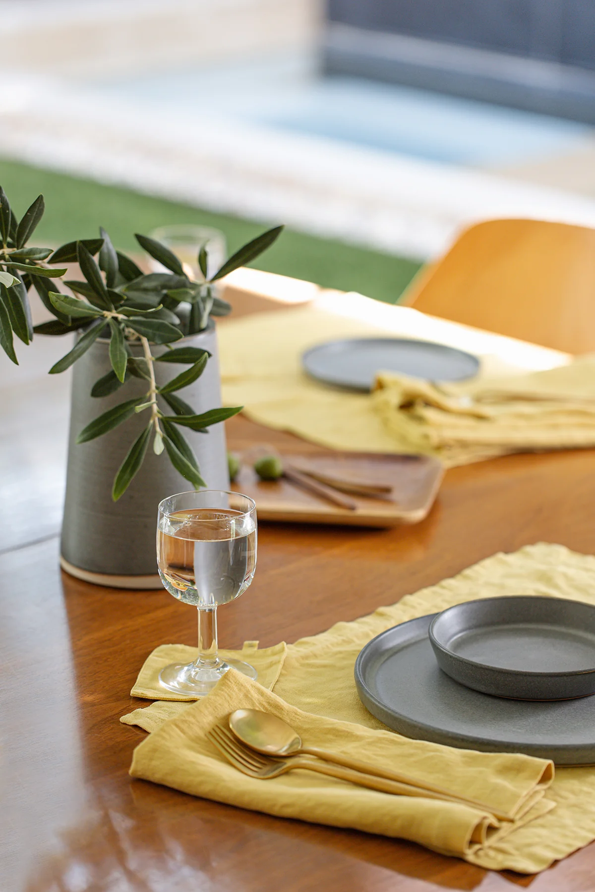 4190-linen-coasters-set-of-4-11.webp LINEN COASTERS (SET OF 4)