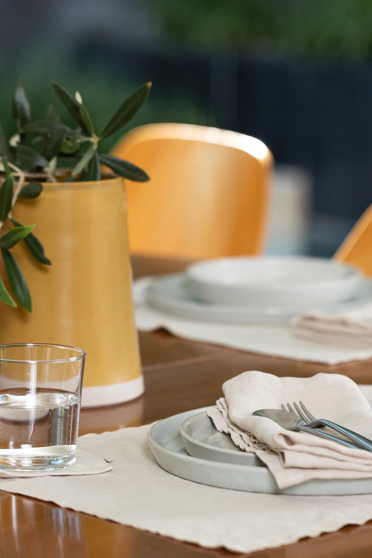 4190-linen-coasters-set-of-4-8.webp LINEN COASTERS (SET OF 4)